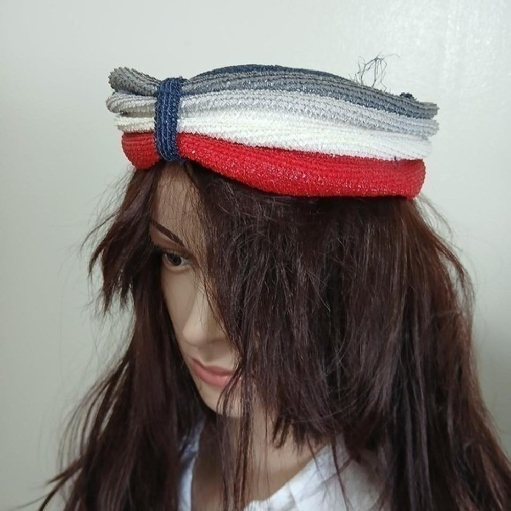 Vintage 60s Helen Lee Patriotic Red‎ White and Blue Pillbox Hat